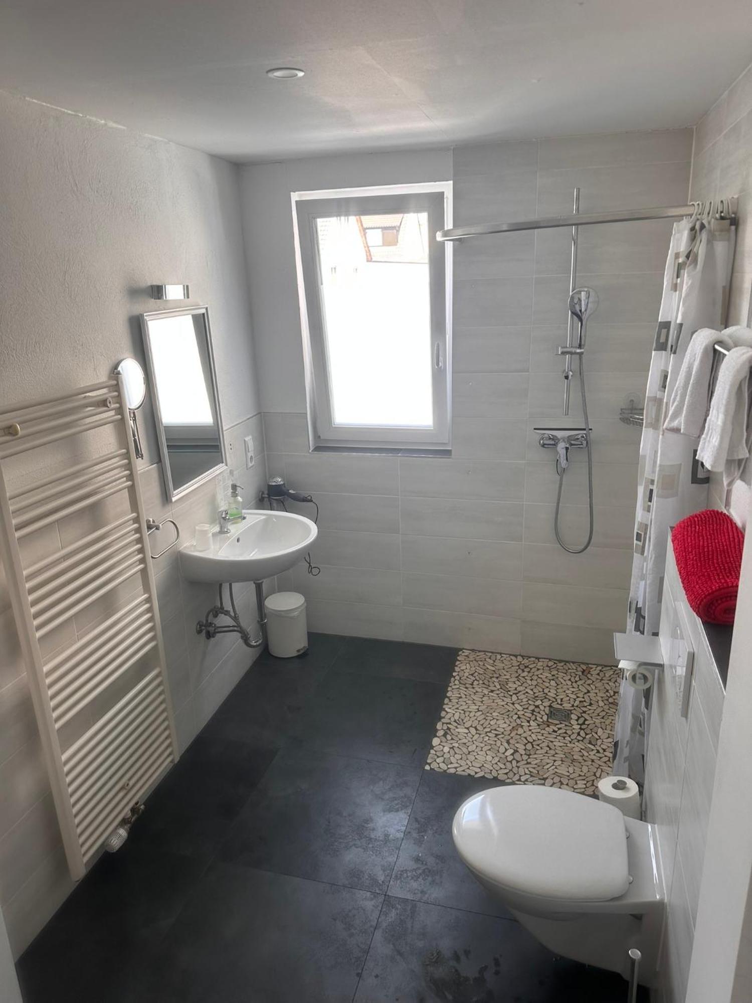 פרידריכסהאפן Gaestehaus Uezel מראה חיצוני תמונה